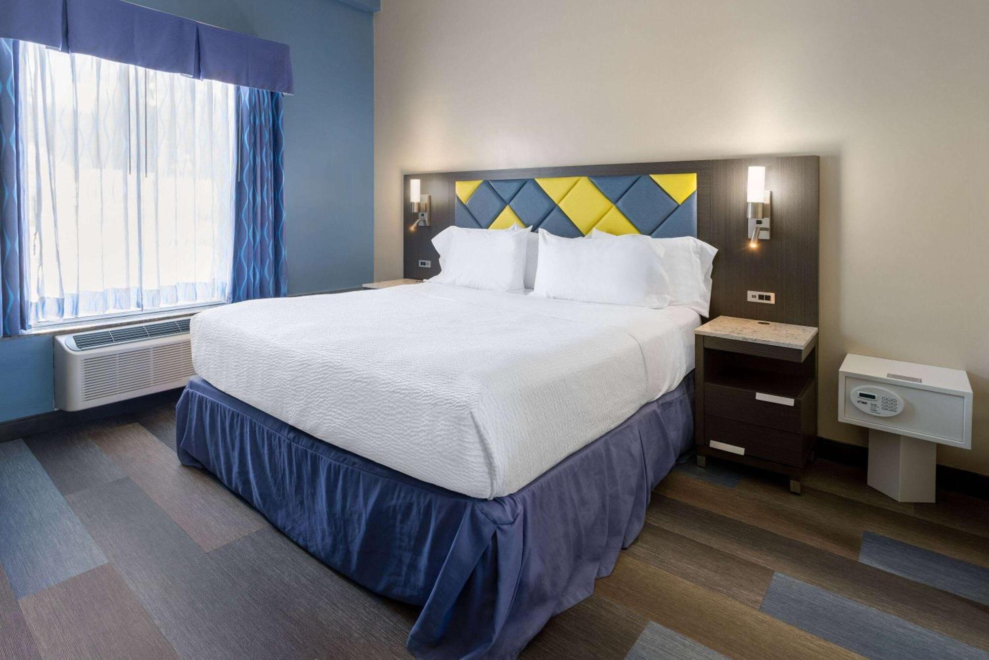 Days Hotel By Wyndham North Bergen Kültér fotó